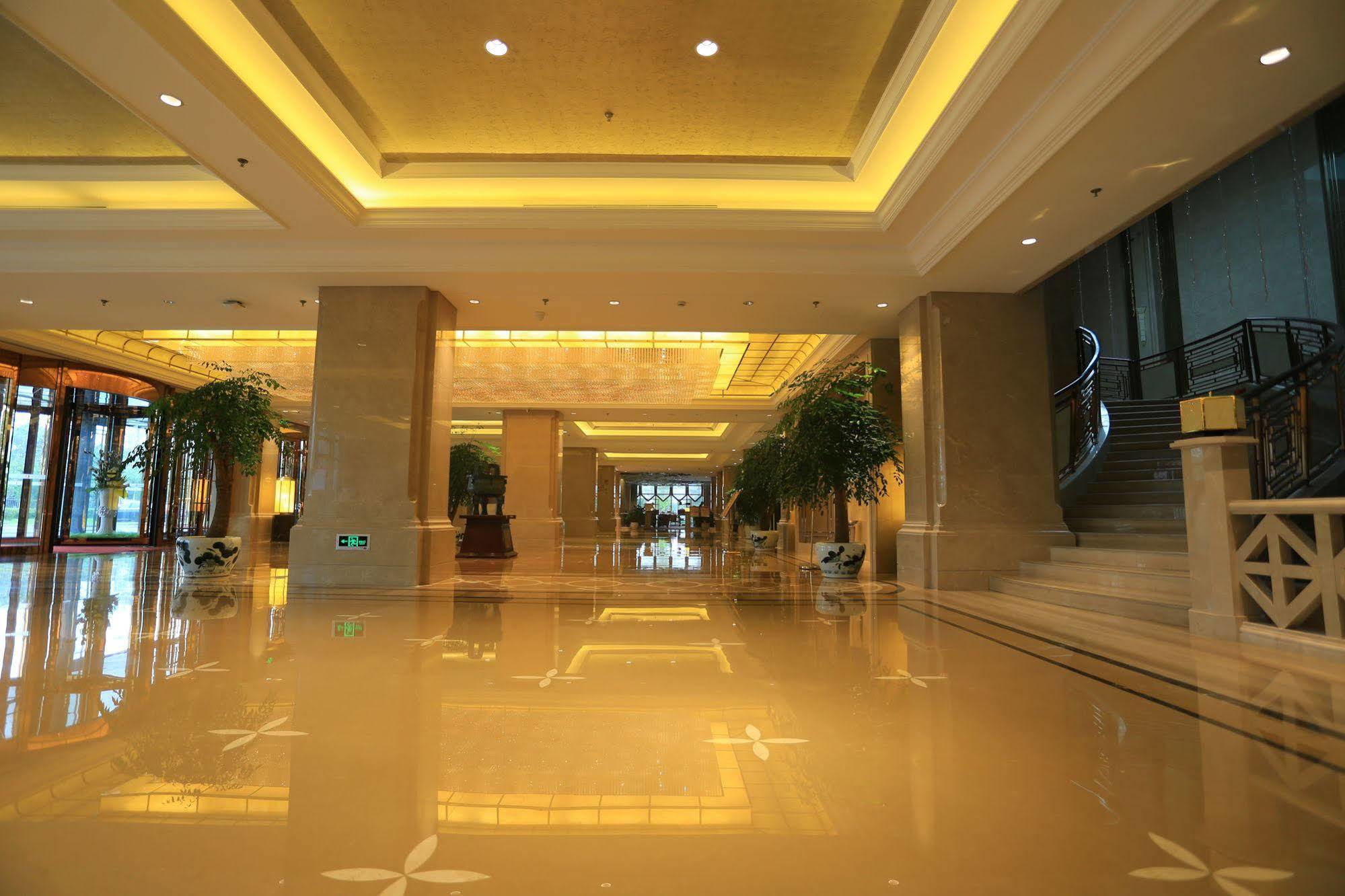 Baoji Jianguo Hotel Екстер'єр фото