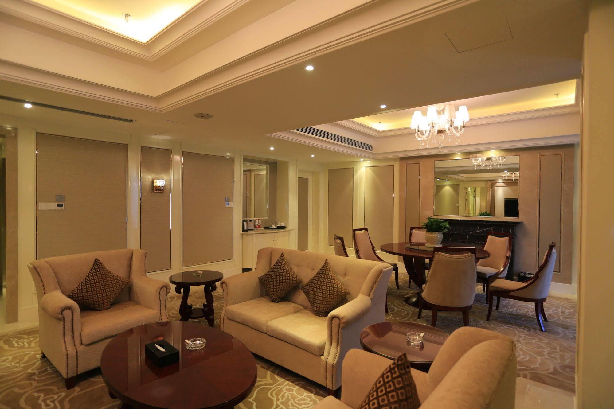 Baoji Jianguo Hotel Екстер'єр фото
