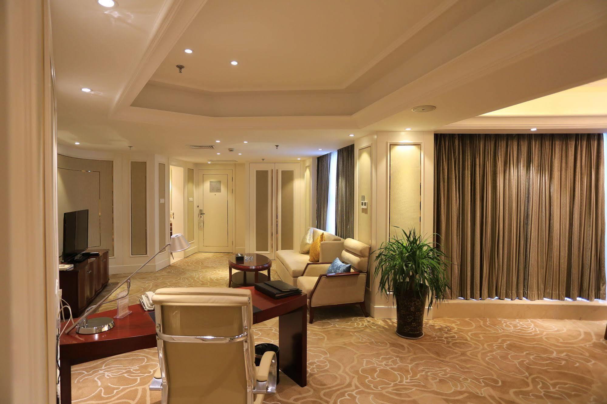 Baoji Jianguo Hotel Екстер'єр фото