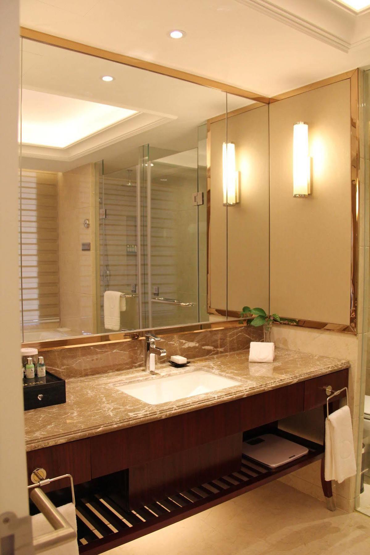 Baoji Jianguo Hotel Екстер'єр фото